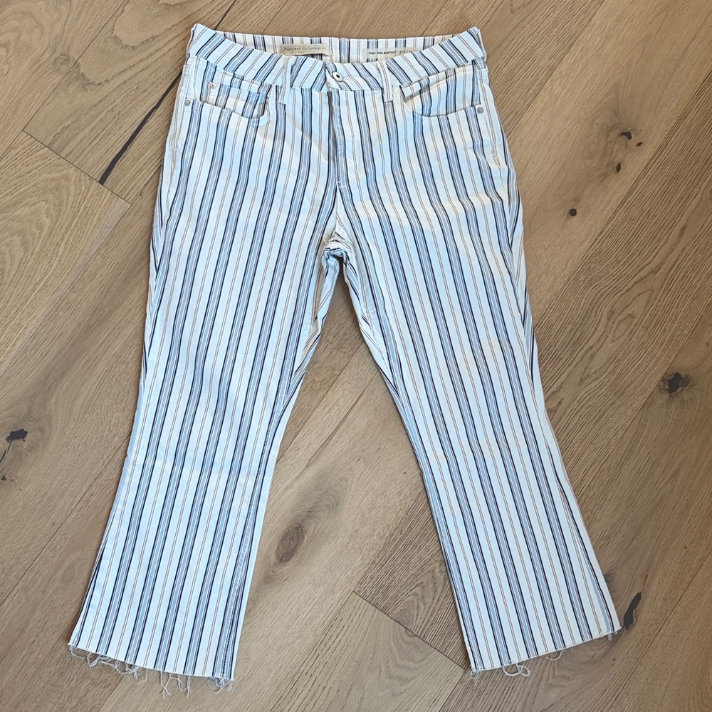 Pilcro and the Letterpress by Anthropology, high rise bootcut size 31